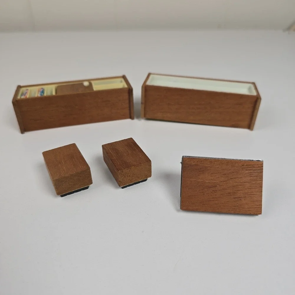 Lundby Dollhouse Record Player Stereo Set with Cabinet & Speakers 70s Beautiful!